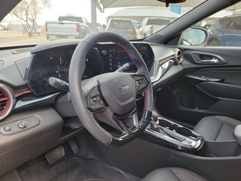 Used 2026 Chevrolet Trax RS w/ Driver Confidence Package image 2