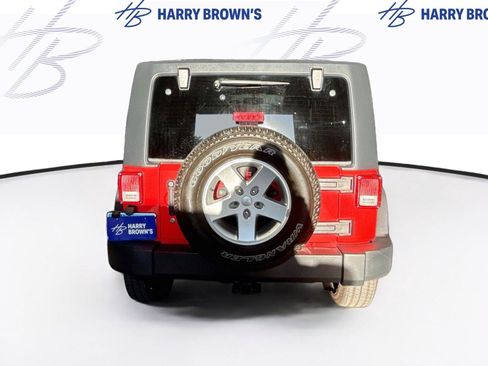 Used 2013 Jeep Wrangler Sport AWD/4WD image 9