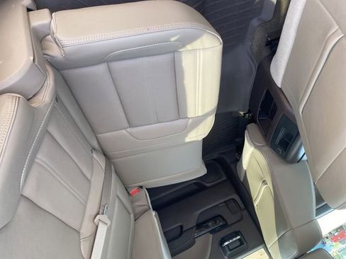 Used 2016 GMC Sierra 1500 Denali AWD/4WD image 9