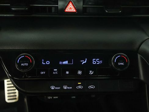 Used 2025 Hyundai Elantra Sport w/ Cargo Package FWD image 41
