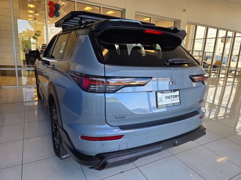 Used 2026 Mitsubishi Outlander LE AWD/4WD image 9