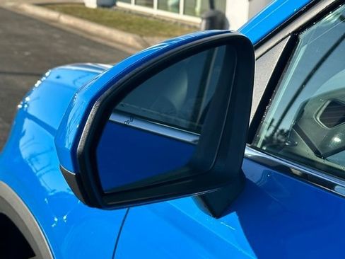 New 2026 Volkswagen Taos SE image 12