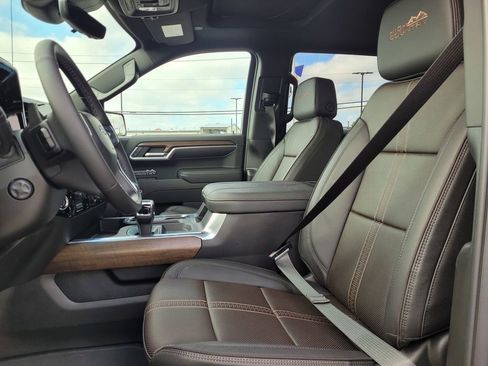 New 2026 Chevrolet Silverado 1500 High Country w/ Midnight Edition image 14