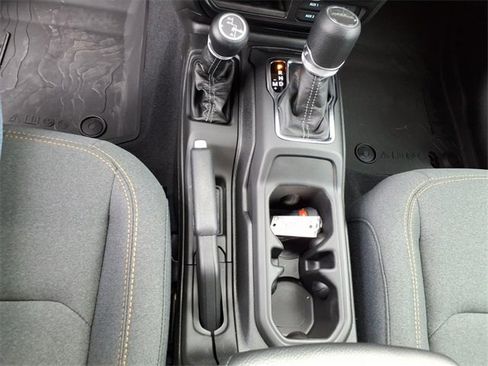 New 2026 Jeep Gladiator Sport image 15