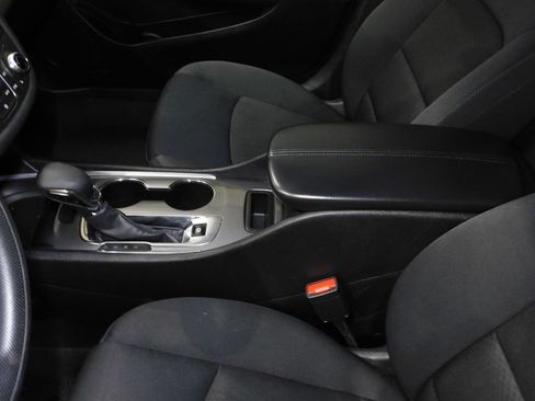 Used 2023 Chevrolet Malibu LT FWD image 29