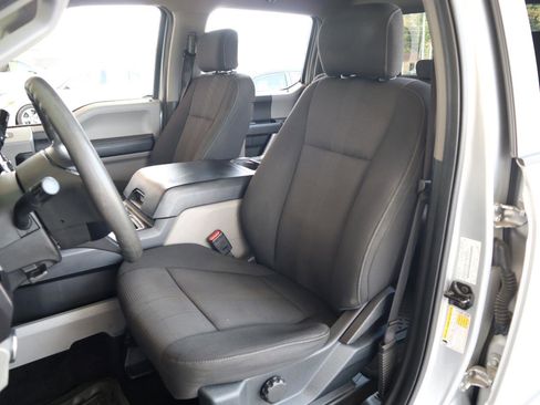 Used 2017 Ford F150 XL w/ Equipment Group 101A Mid image 14