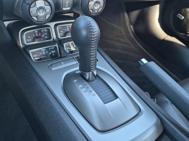 Used 2010 Chevrolet Camaro SS w/ RS Package RWD image 16