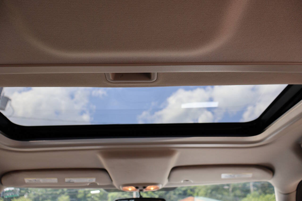 Used 2016 Jeep Patriot High Altitude FWD image 25