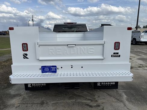 New 2025 GMC Sierra 3500 Pro w/ Convenience Package image 28