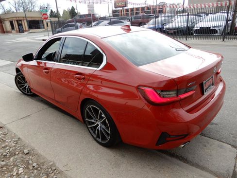 Used 2020 BMW 330i xDrive Sedan w/ Convenience Package image 7