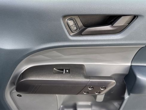 Used 2024 Ford Maverick Lariat w/ Black Appearance Package image 44