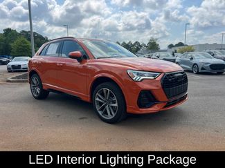 Used 2025 Audi Q3 2.0T Premium w/ Convenience Package AWD/4WD video 3