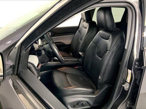 Used 2022 Jeep Compass Latitude AWD/4WD image 23
