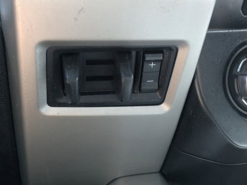 Used 2017 Ford F350 Lariat w/ Chrome Package image 28