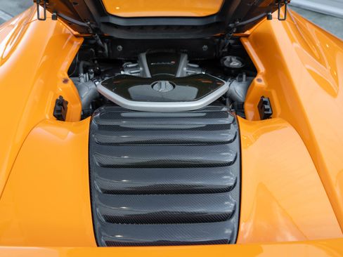 Used 2013 McLaren MP4-12C Spider image 34