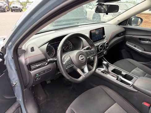 Used 2024 Nissan Sentra SR FWD image 4