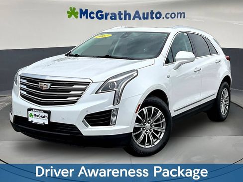 Used 2017 Cadillac XT5 Luxury w/ Driver Awareness Package AWD/4WD image 3