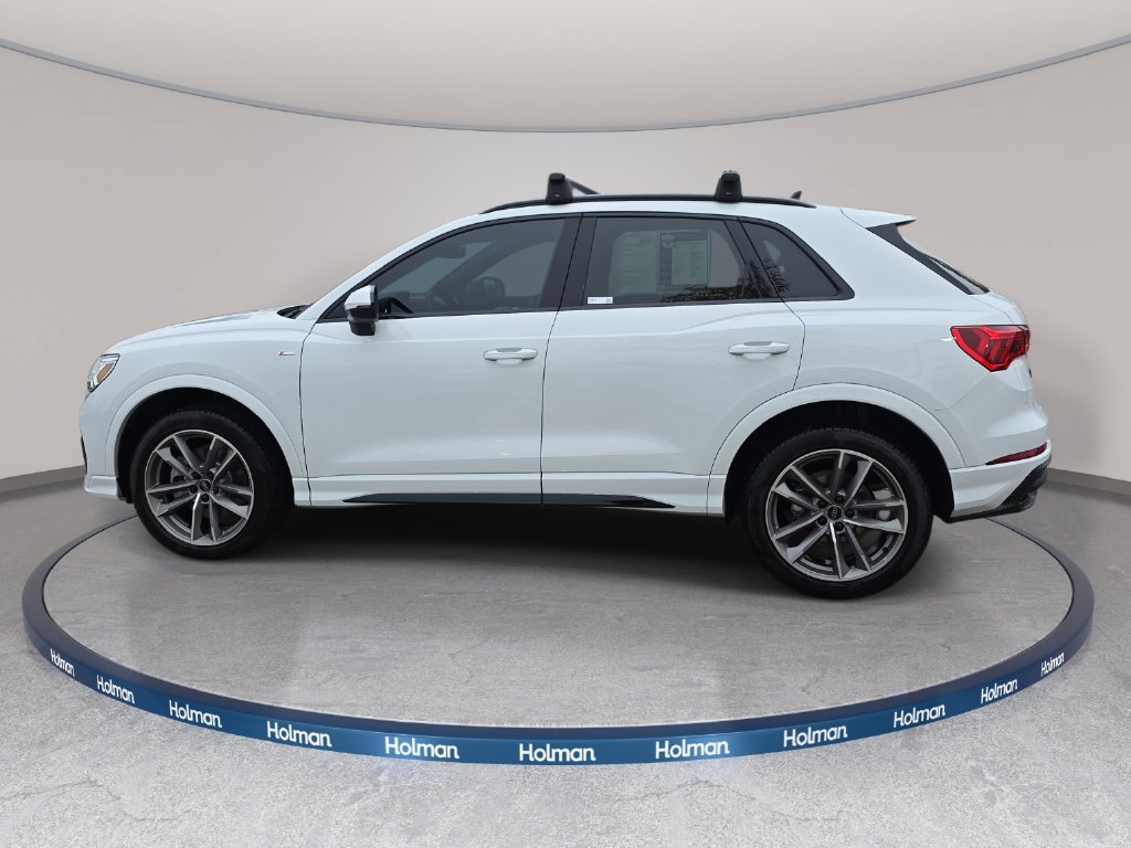 Certified 2024 Audi Q3 2.0T Premium Plus w/ Premium Plus Package AWD/4WD image 9