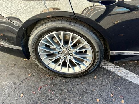 Used 2023 Genesis G80 2.5T image 11