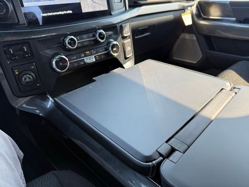 Certified 2022 Ford F150 XLT w/ Equipment Group 302A High image 27