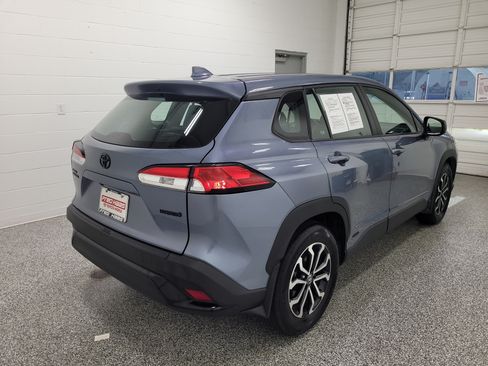 Used 2024 Toyota Corolla Cross AWD Hybrid image 4