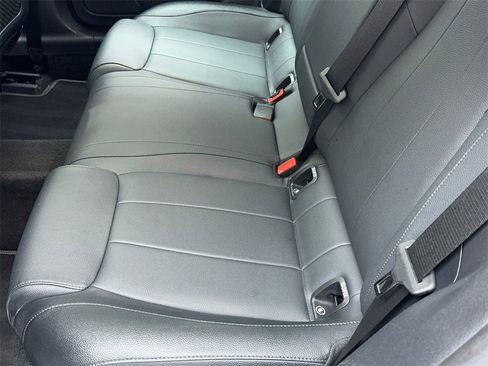 Used 2025 Mercedes-Benz CLA 250 image 42