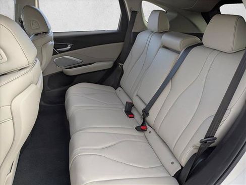 Used 2026 Acura RDX SH-AWD w/ Technology Package image 16