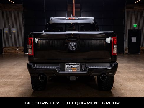 Used 2022 RAM 1500 Big Horn AWD/4WD image 7