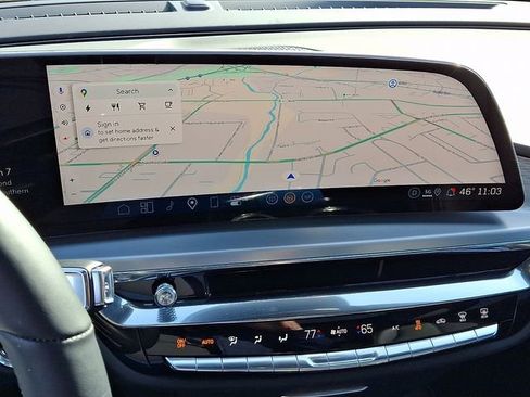 Used 2025 Cadillac Lyriq Sport image 21