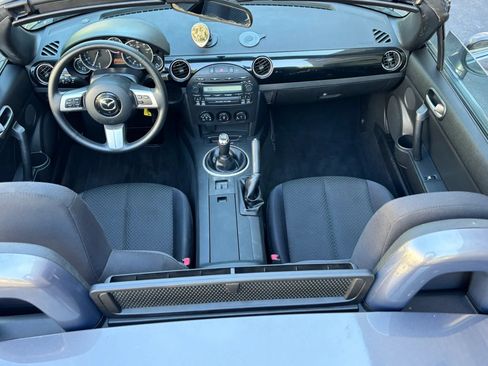 Used 2007 MAZDA MX-5 Miata Touring w/ Suspension Pkg RWD image 20