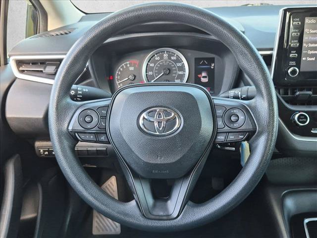 Used 2020 Toyota Corolla LE FWD image 14