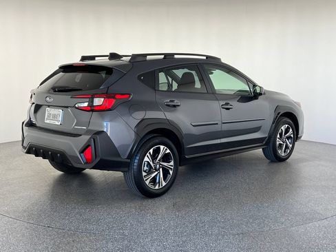 Used 2025 Subaru Crosstrek 2.5i Premium AWD/4WD image 4
