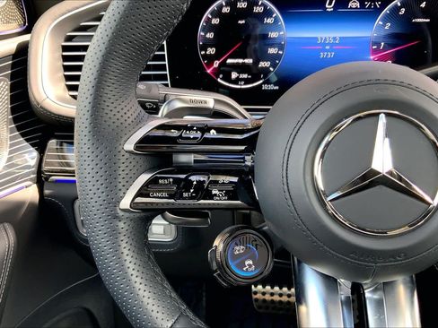 Certified 2025 Mercedes-Benz GLS 63 AMG 4MATIC image 23