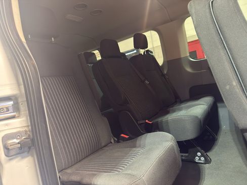 Used 2018 Ford Transit 350 XLT RWD image 25