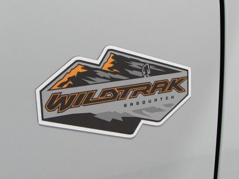 Used 2023 Ford Bronco Wildtrak AWD/4WD image 30