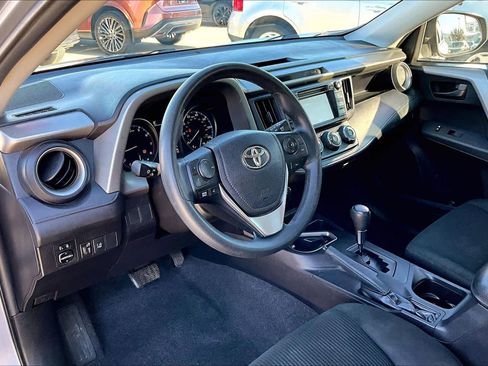 Used 2017 Toyota RAV4 LE image 17