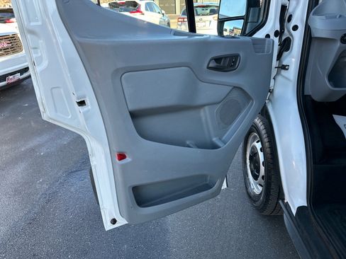 Used 2015 Ford Transit 250 130 Low Roof image 15
