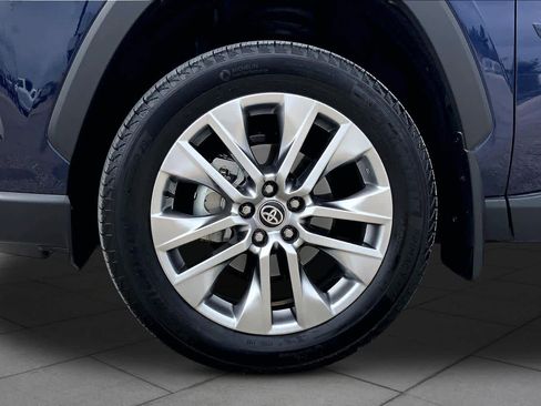 Certified 2025 Toyota RAV4 XLE Premium FWD image 11