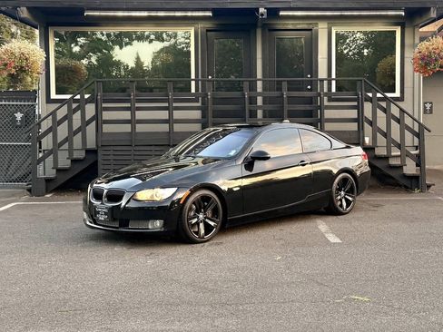 Used 2007 BMW 335i Coupe RWD image 2