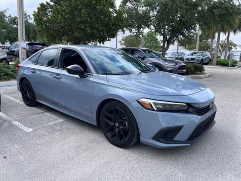 Used 2024 Honda Civic Sport image 1