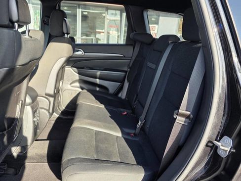 Used 2014 Jeep Grand Cherokee Laredo w/ Quick Order Package 23E image 15