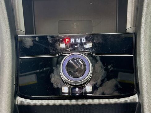 New 2025 Jeep Grand Cherokee L Laredo image 16