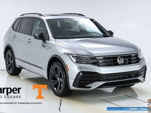 Used 2023 Volkswagen Tiguan SE R-Line AWD/4WD image 54