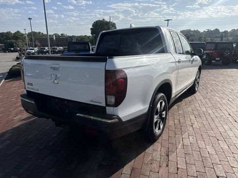 Used 2020 Honda Ridgeline RTL image 14