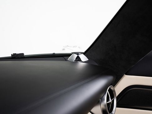 Used 2012 Mercedes-Benz SLS AMG Roadster image 37