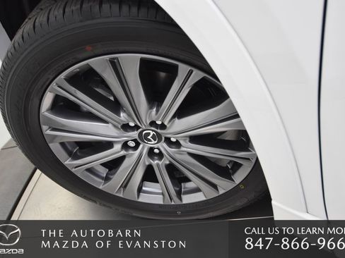 New 2025 MAZDA CX-5 Signature image 31