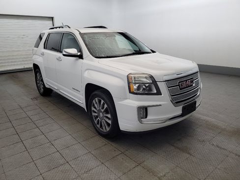 Used 2017 GMC Terrain Denali AWD/4WD image 13