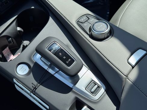 New 2025 INFINITI QX50 Luxe image 12