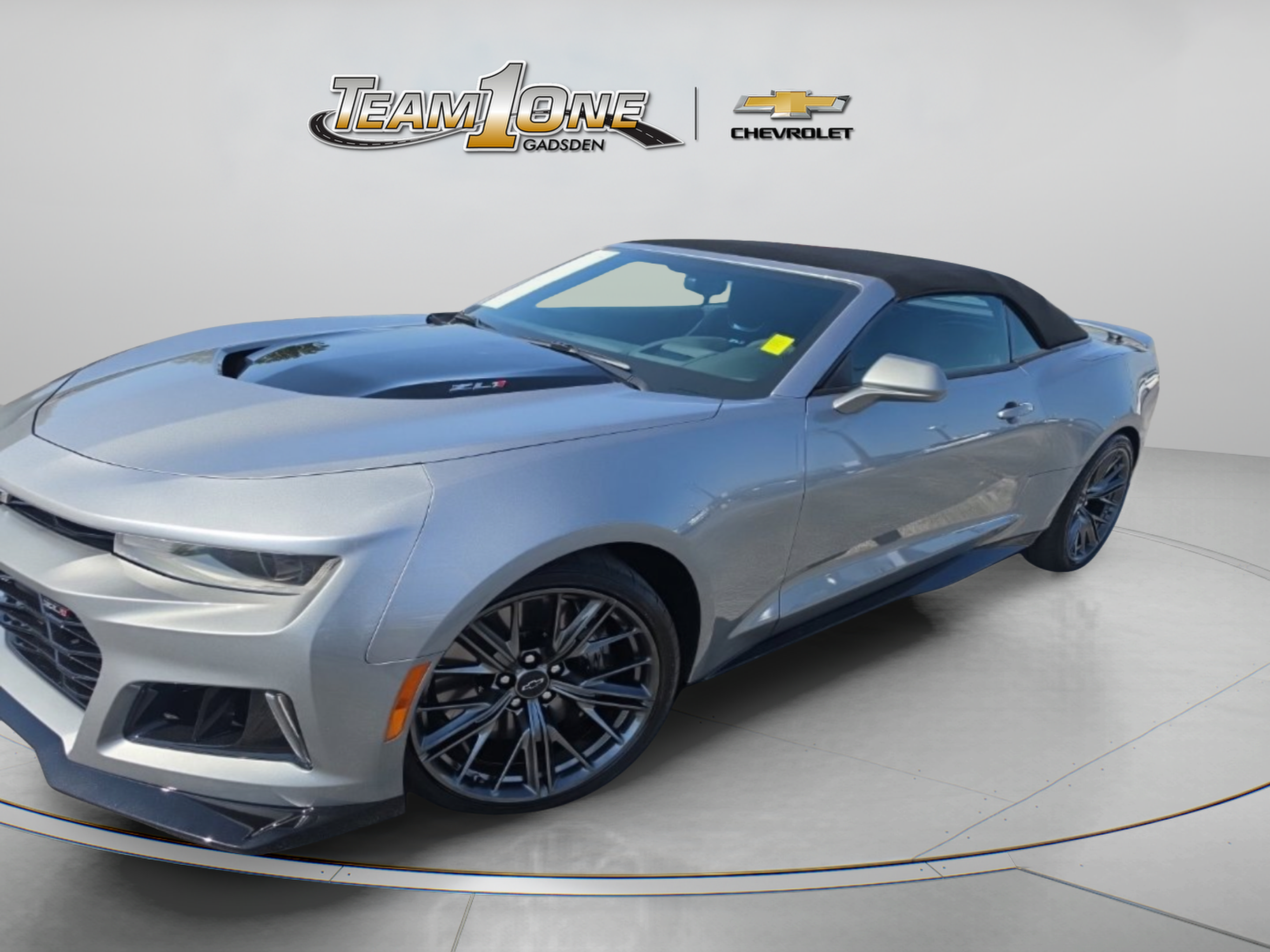 Used 2023 Chevrolet Camaro ZL1 RWD image 4