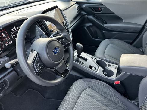 Used 2024 Subaru Crosstrek 2.0i Premium image 9